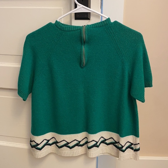 Green Vintage Top - Picture 2 of 2
